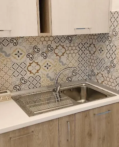 Civico 3 ברינדיזי